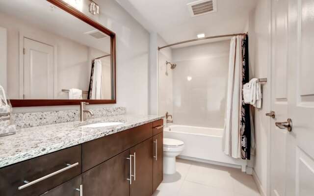 Global Luxury Suites at Park Crest