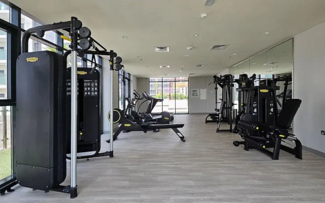 Modern Studio 10mins to Dubai Mall