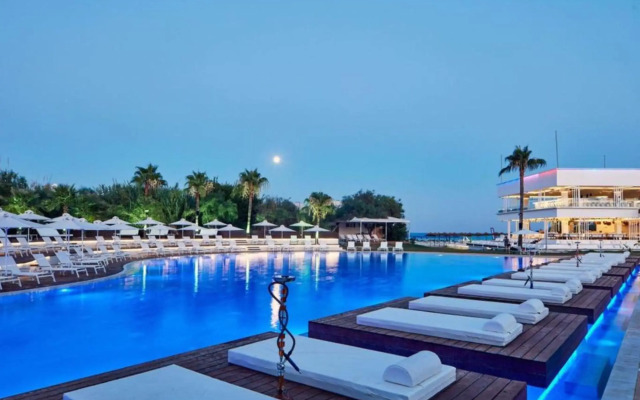 So Nice Club Resort