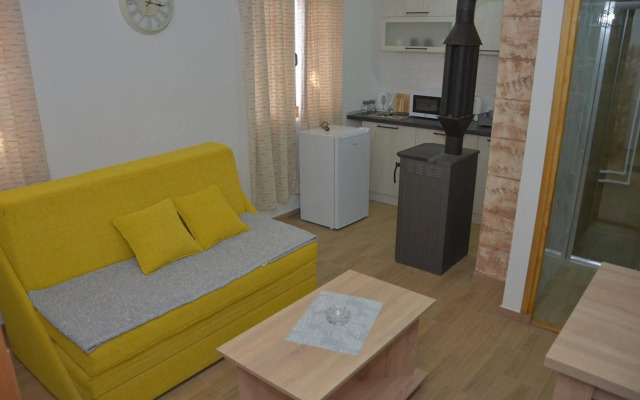 Vikendica Čeperković #3