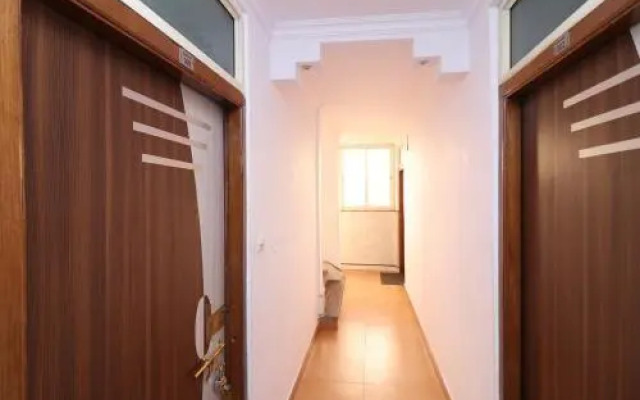 Hotel Rock View by OYO Rooms