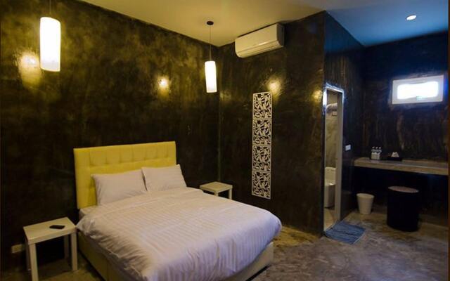 Khaoyai Station & Hotel