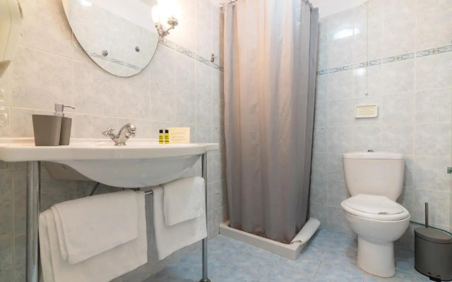 Omirikon Hotel