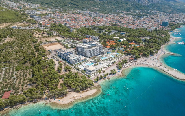 Romana Beach Resort