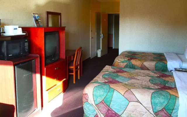 Travelodge Newark Airport