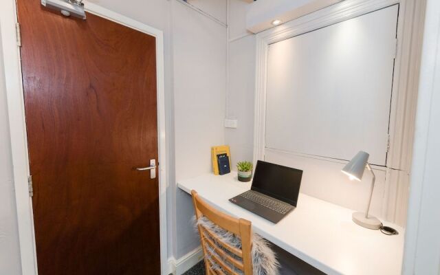 Linden Grove Apartments