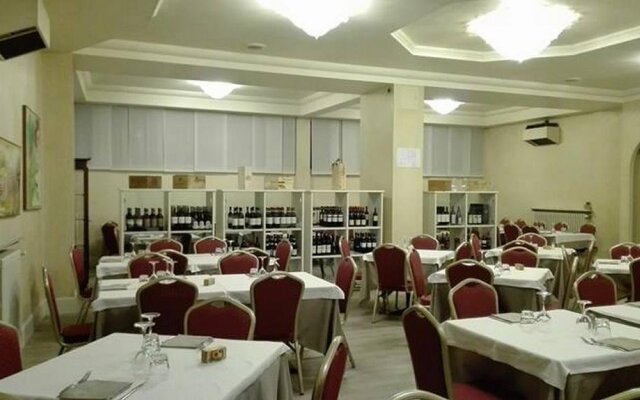 Albergo Ristorante Da Gianni Di Bertinotti G. & C.