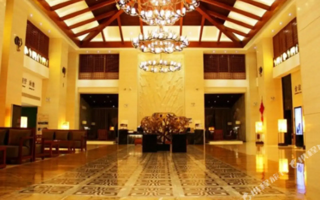 Longlin Hot Spring Resort