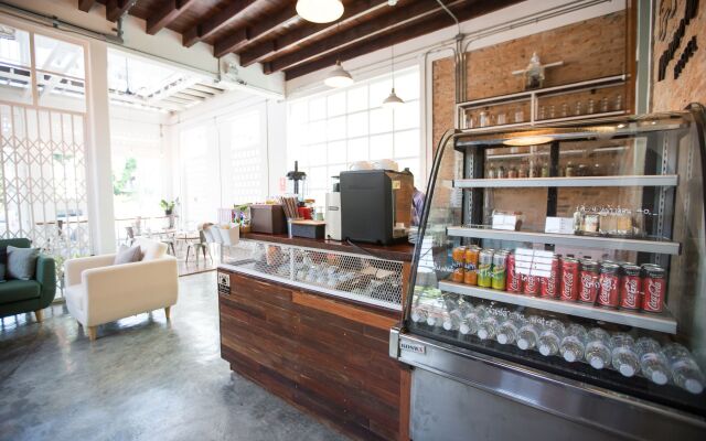 Memmoth Hostel In Lampang