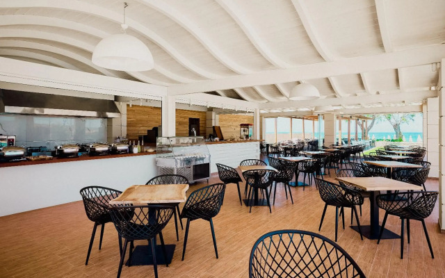 Malia Bay Beach Hotel & Bungalows