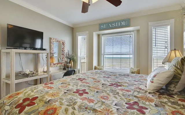 Seascape 1309 - 2 Br Condo