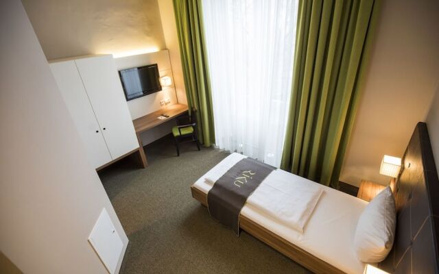 RiKu HOTEL Neu-Ulm