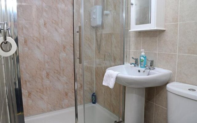 Lynmoore Guest House - BB