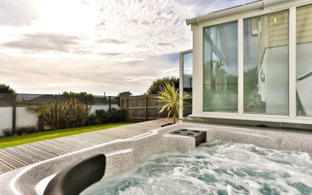Croyde Baywatch 5 Bedrooms