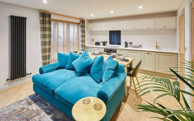 Host Stay The Signet Black Swan Mews