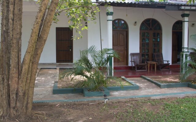 Thuruliya Lodge Habarana