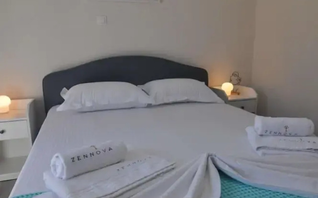 Zennova 24 Nikiti Flow Family Apt