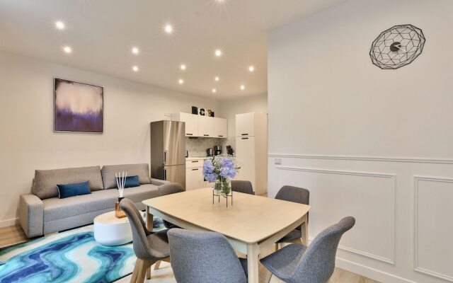 24 - Luxury Parisian Home Montorgueil