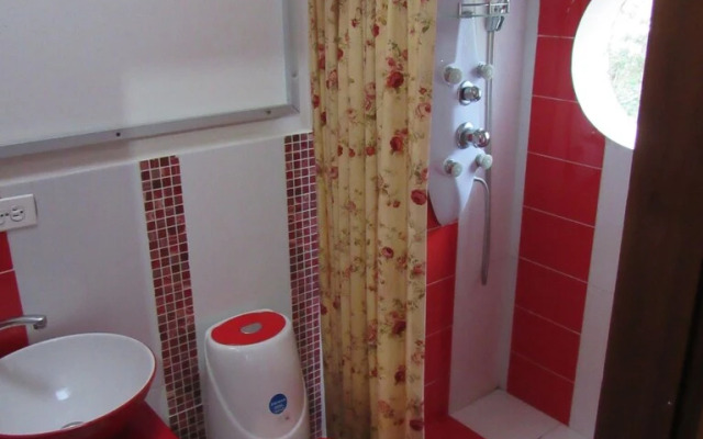 Maria Adelaida Hostal