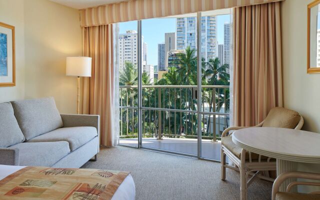 OUTRIGGER Waikiki Paradise Hotel