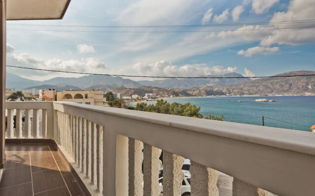 Lux SeaView Apartment