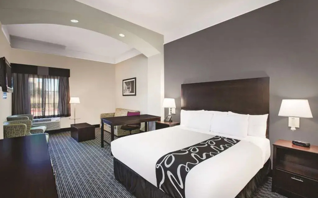 La Quinta Inn And Suites Beaumont West