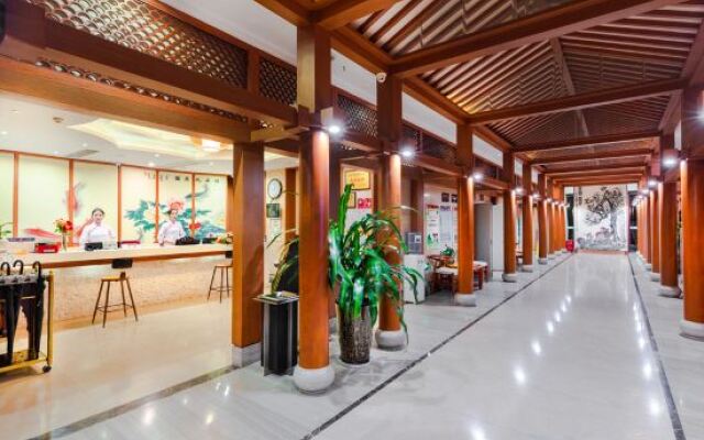 Pu'er Peony Holiday Inn