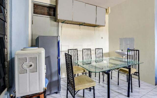 SPOT ON 90147 Gosepa Ambengan Plaza