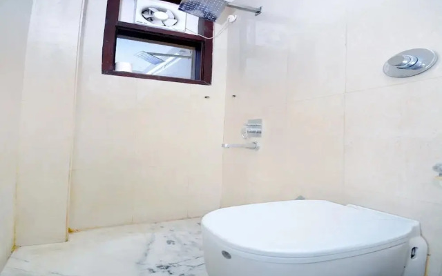 Leela Residency By OYO Rooms