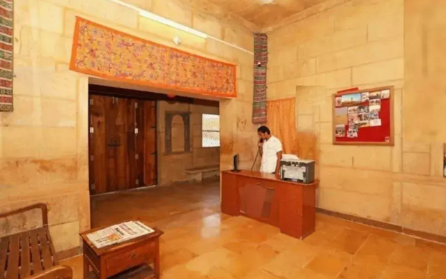Hotel Heera Court