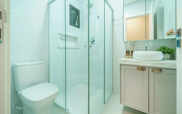 Apartamento 2 suítes com Piscina Centro Bombinhas