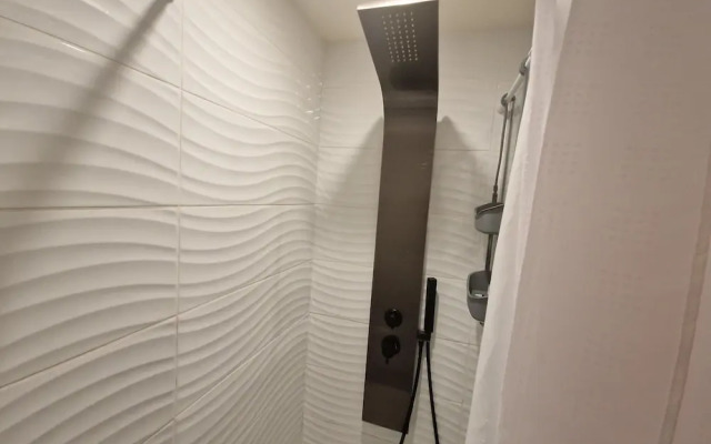 Apartment With Swimming Pool, Wifi