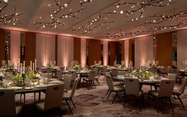 Marriott Bethesda Downtown at Marriott HQ