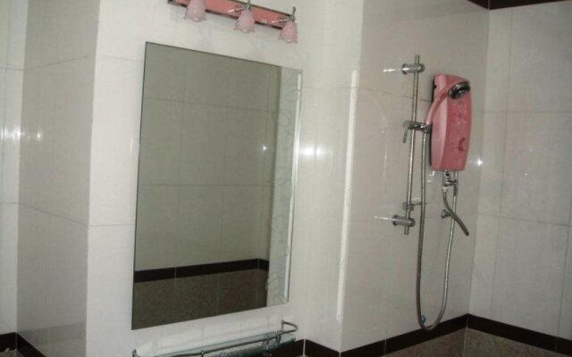 Reaksmey Krong Kep Guesthouse