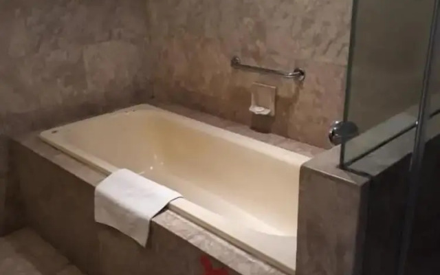 KL Better Apartment At Times Square