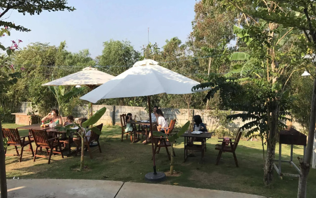 White Lotus Resort