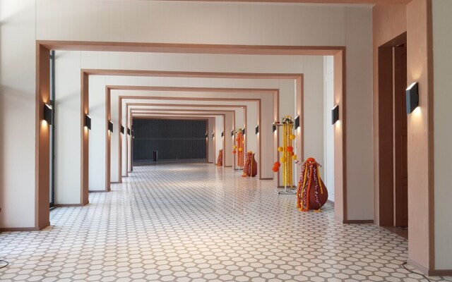 Holiday Inn Resort Kolkata NH6