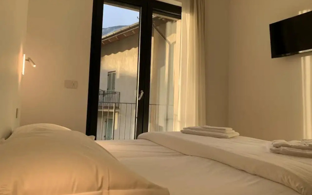 Bernina Suites -2min walk to Bernina Exp