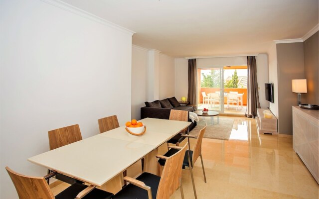 Beautiful and Spacious, 3 bedroom apartment LA23