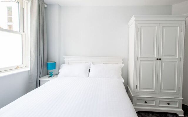 Large Garden Apartment Central Bristol