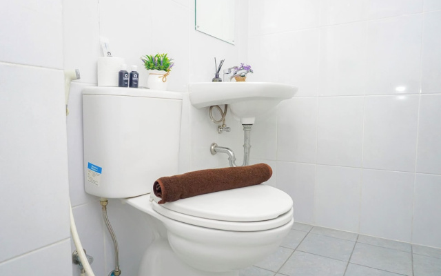 Comfy And Compact Studio At Patraland Urbano Apartment