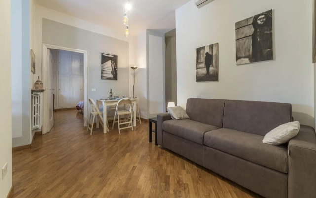 Trastevere & Ponte Sisto Cozy Flat