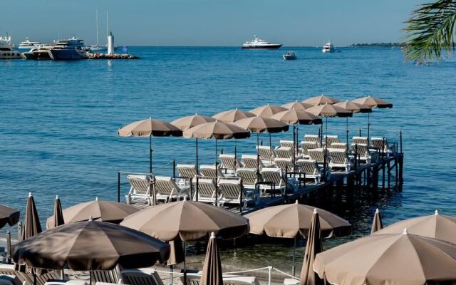 AC Hotel by Marriott Ambassadeur Antibes - Juan Les Pins