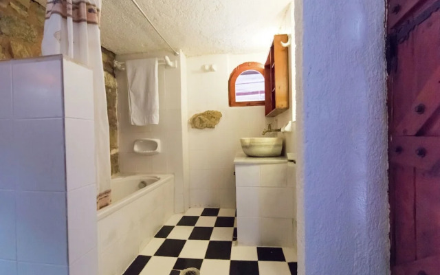 Traditional Apartment in Elounda