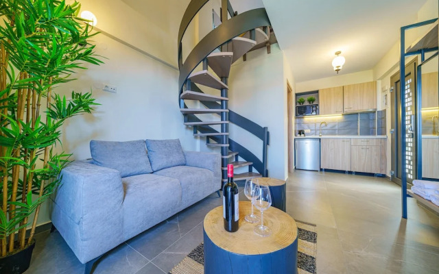 Miroes Suites