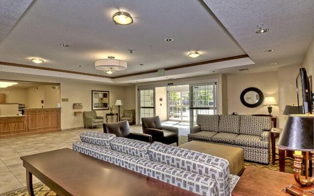 Candlewood Suites Burlington South by IHG