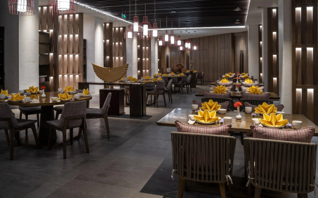 Holiday Inn Resort Sanya Bay by IHG
