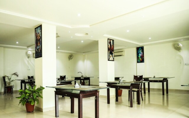 OYO 14635 Hotel Orchid