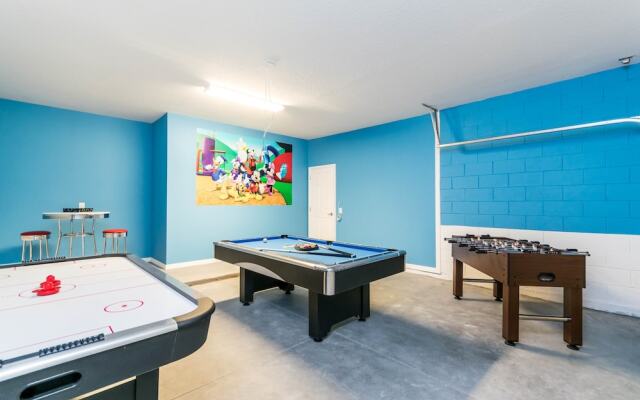 Solterra - 6108 Broad Oak Drive