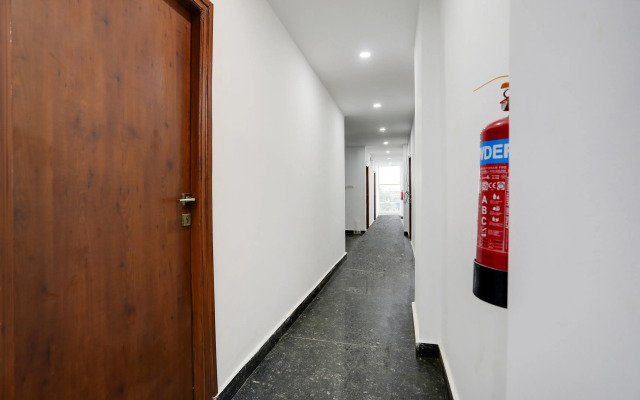 Super Townhouse Shamshabad Near Airport